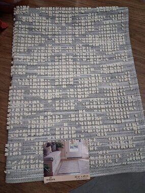 Mohawk Home, 30" x 45" Accent Rug Belvidere Grey Machine Washable NEW